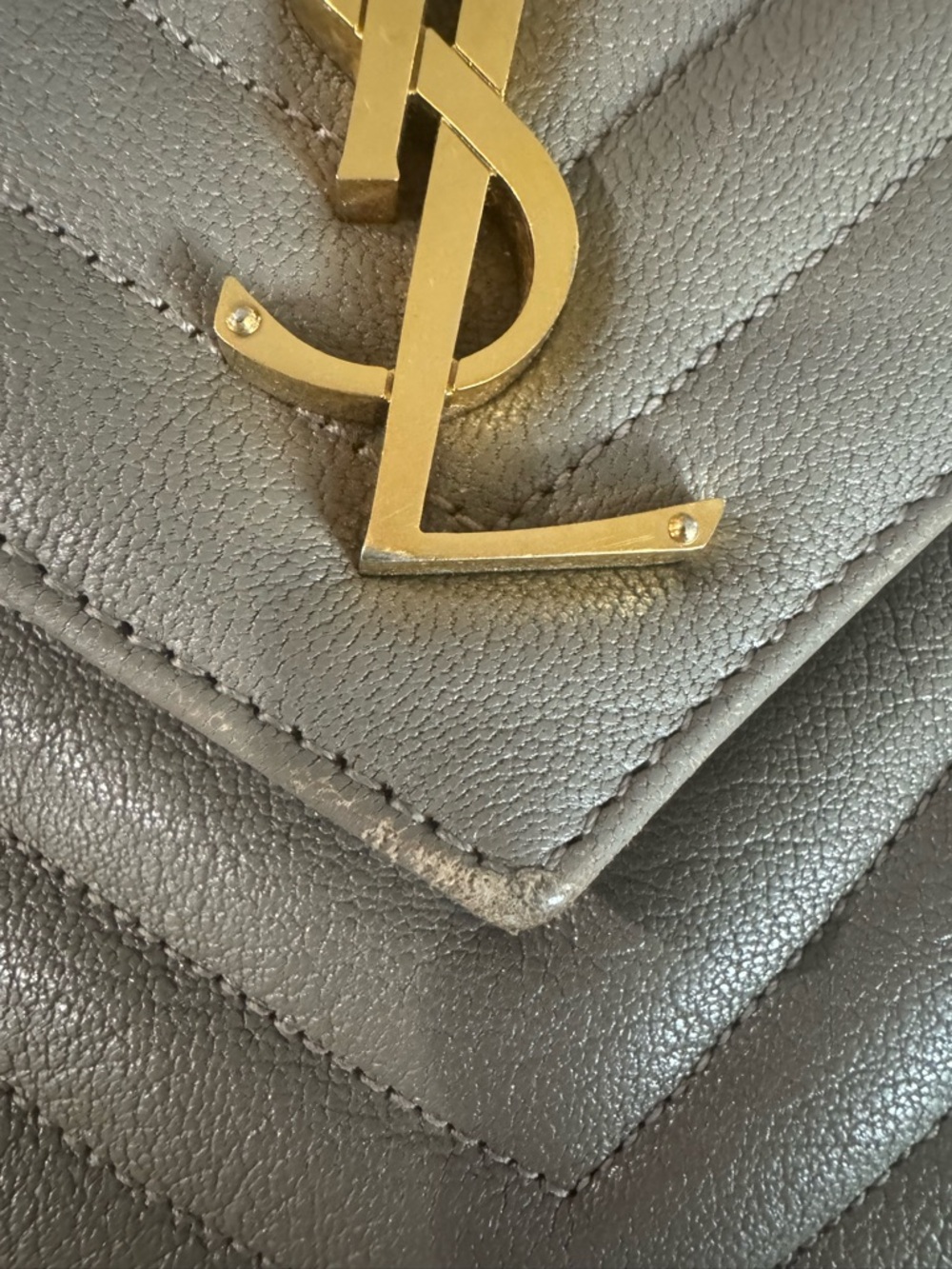 Yves Saint Laurent Quilted Shoulder Bag - Picture 16 of 16